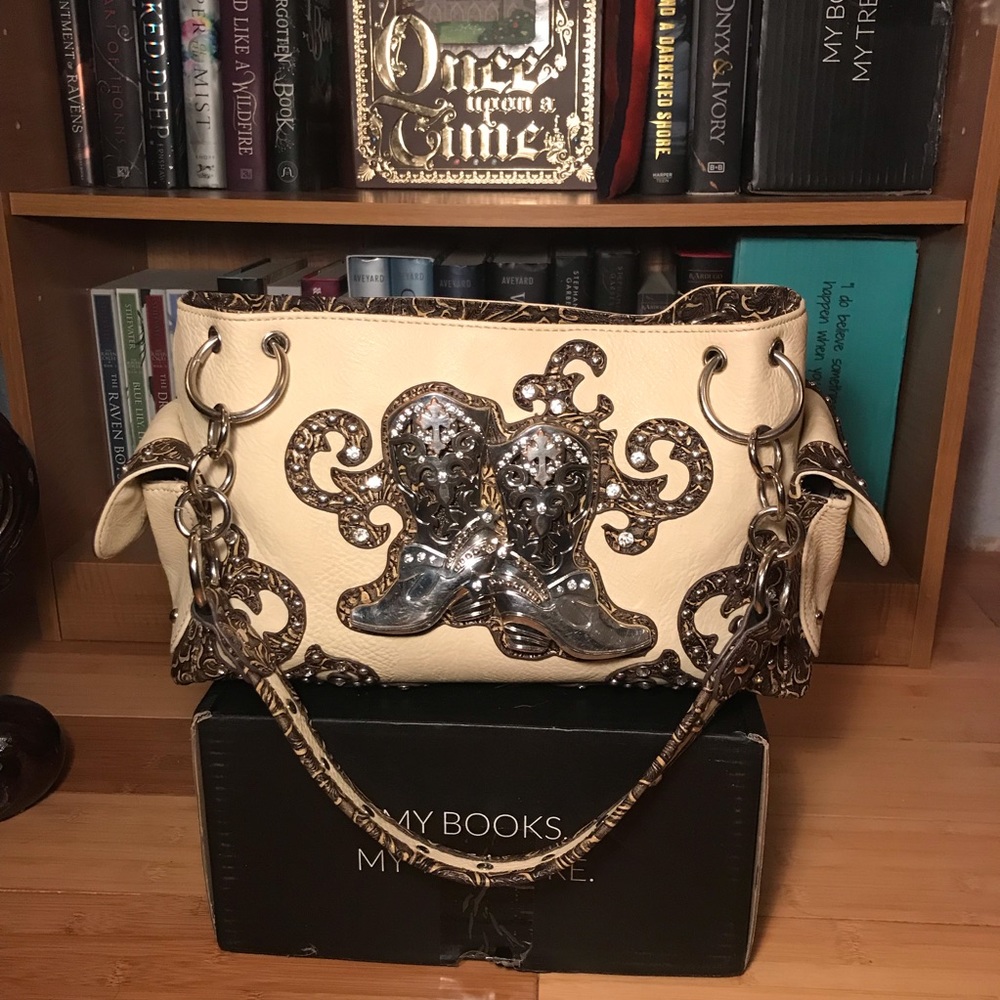 Cream & Brown -Blingy Cowboy Boot Shoulder Bag EUC